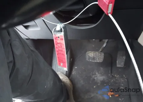 2017 Buick Envision Essence z USA, uszkodzony, nr VIN LRBFXBSA5HD053027